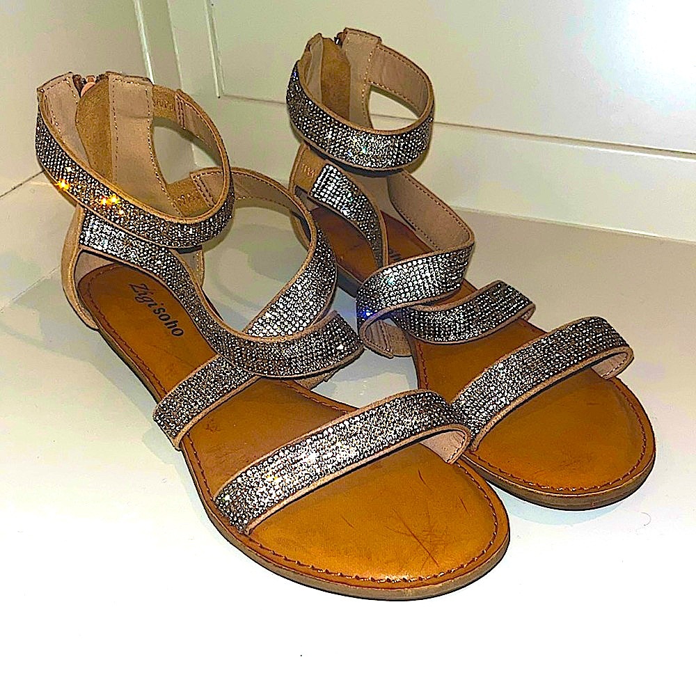 Amazing Condition/ Gladiator Rhinestone Strappy Sandles, Zigisoho size8.5